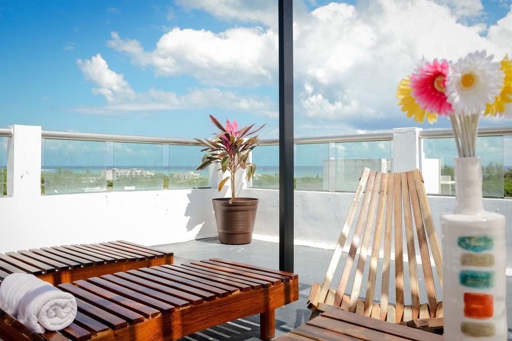 Apartahotel La Playa 3*